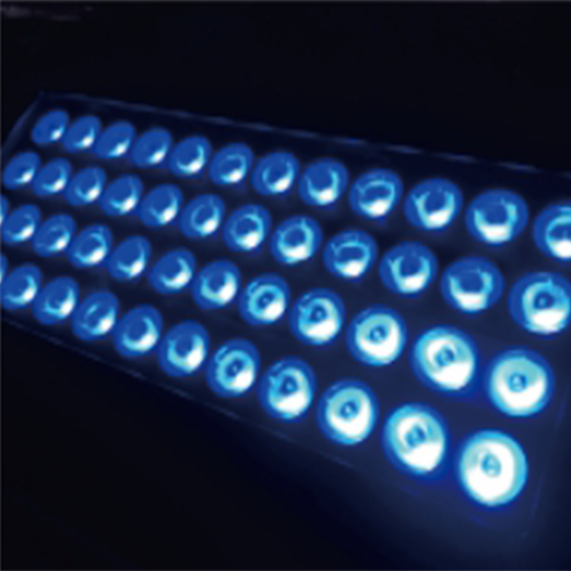 44颗或48颗12瓦投光灯